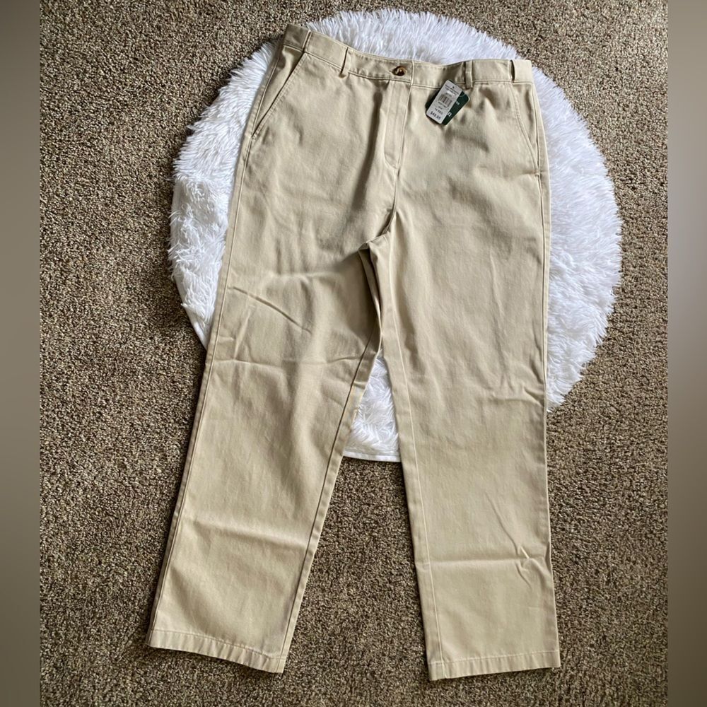 L.L. Bean Khaki Pants Classic Fit Cotton New Womens‎ Size 14